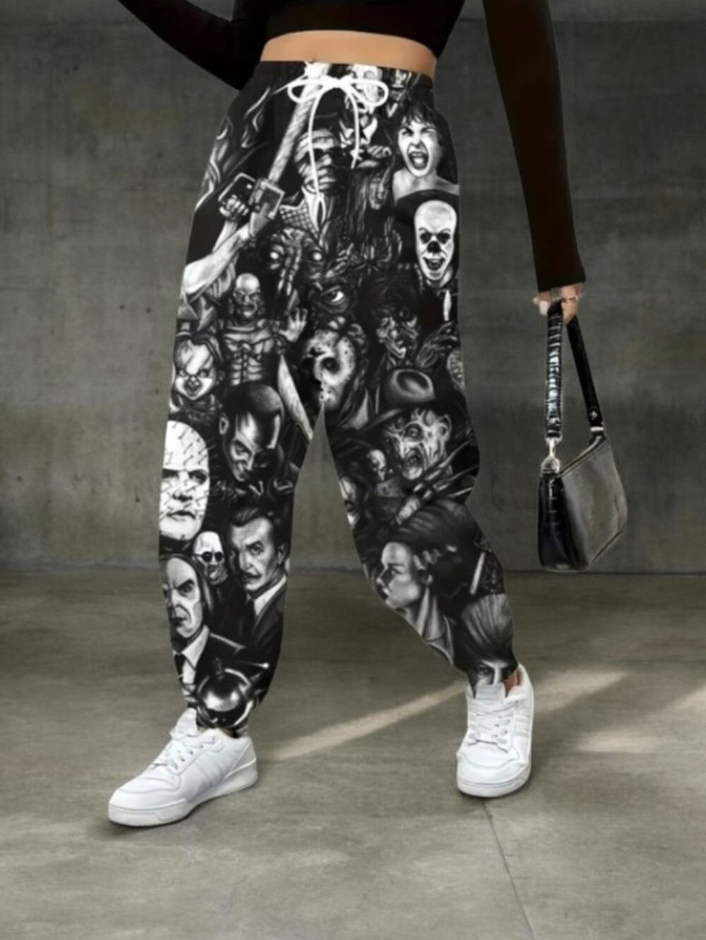 #K208 Black Graphic Horror-Print Men's Jogger Pants